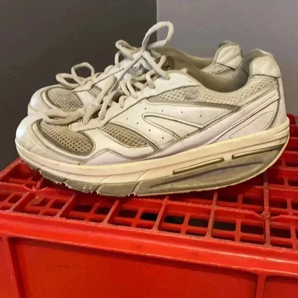 Atlas Dr  Scholl shoes - Picture 1 of 8